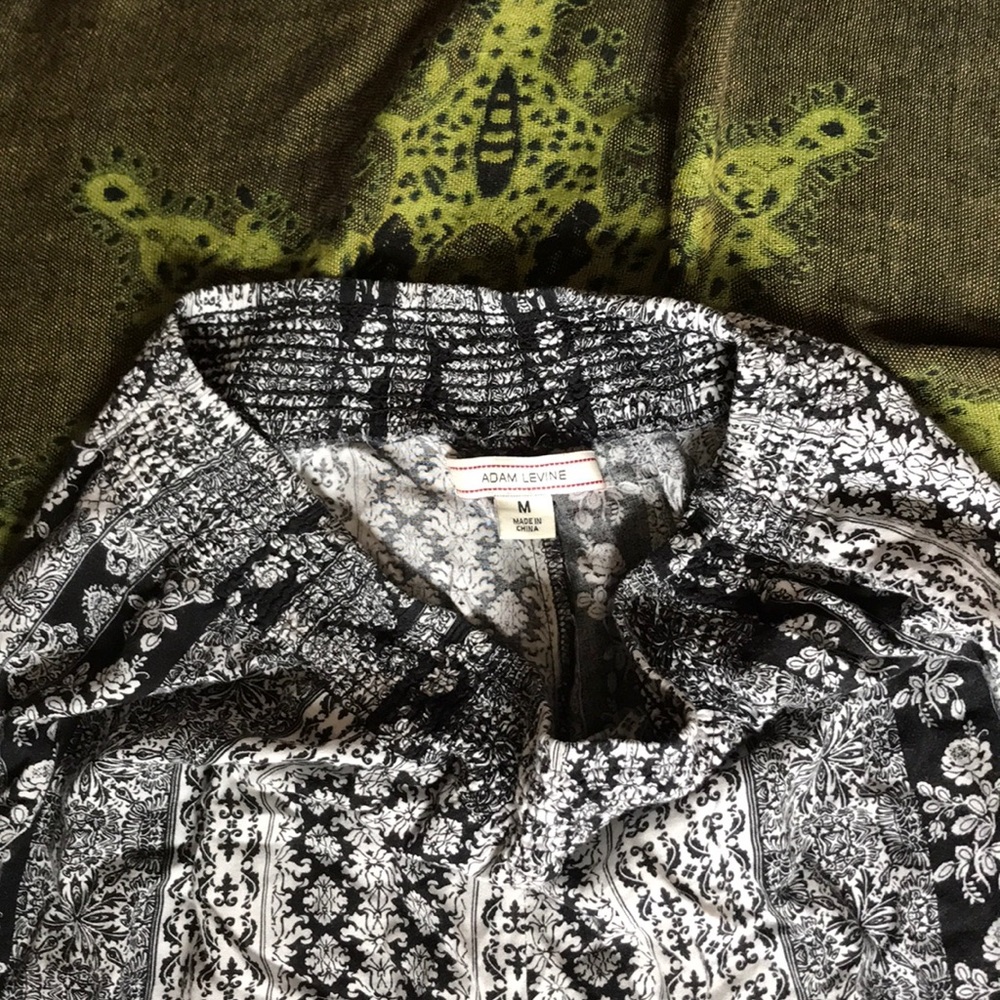 Black and white patterned pants